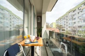 Central 15 Apartment - New Building & Parking
